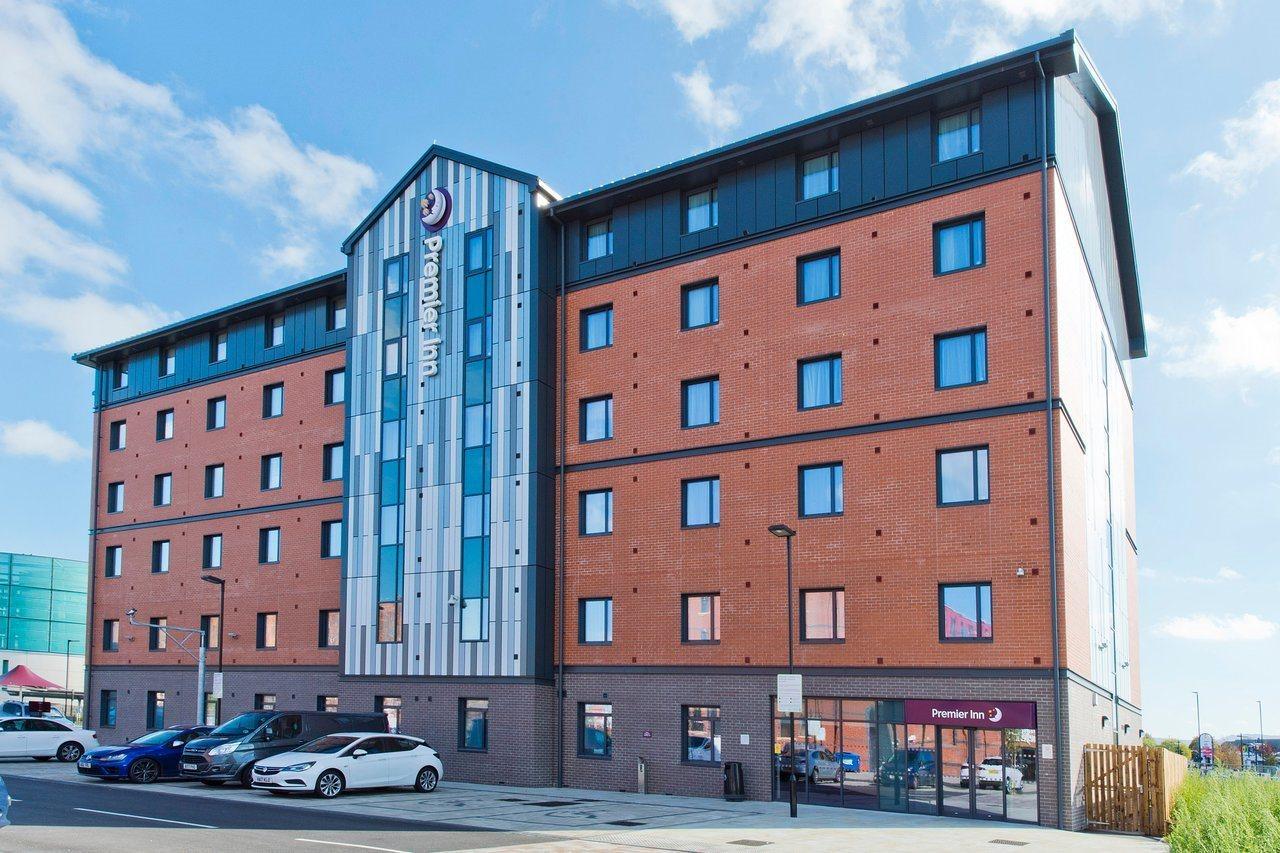 Premier Inn Gloucester Exterior photo